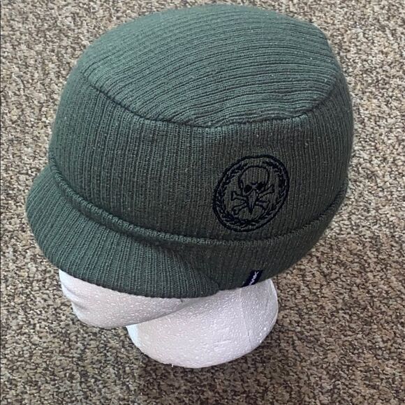 Tony Hawk Green Ribbed Knit Cap with Skull Logo One Size Vintage - Picture 1 of 13